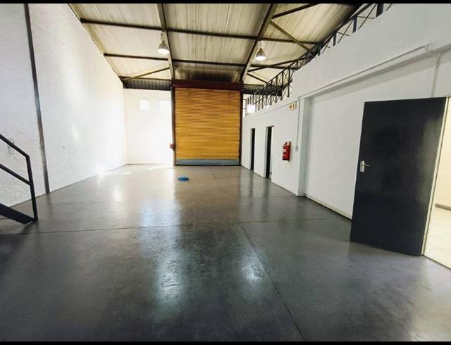 INDUSTRIAL PROPERTY TO RENT IN RANDJESPARK